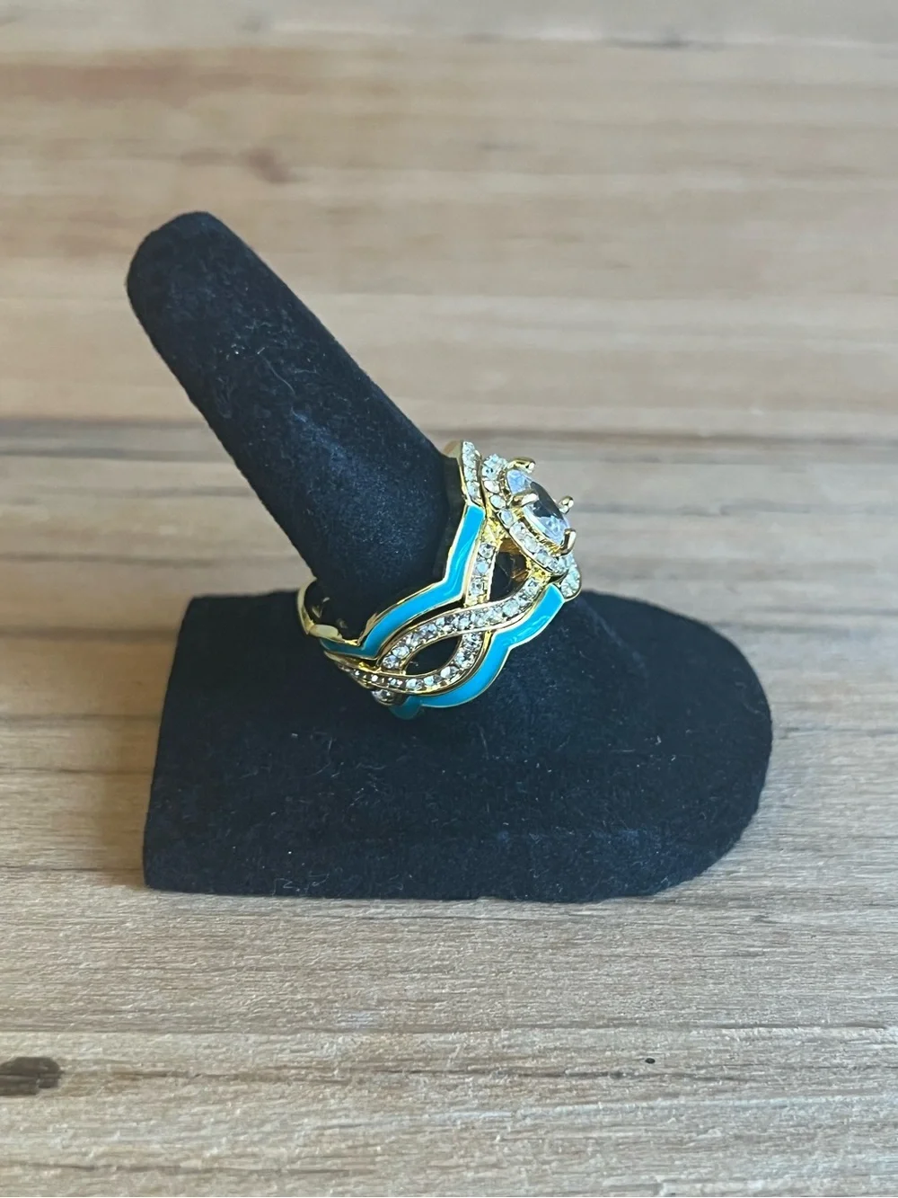 Gold-Tone Clear Oval Stone Center  Turquoise Accents Triple Band Ring Size 7